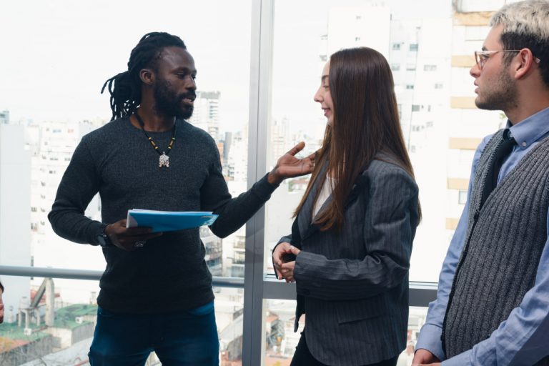 Handling Difficult Conversations at Work: Strategies That Keep Dialogue Constructive